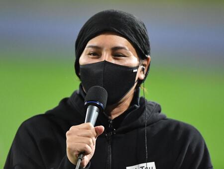 　花火大会を前にトークする新庄監督（撮影・開出牧）