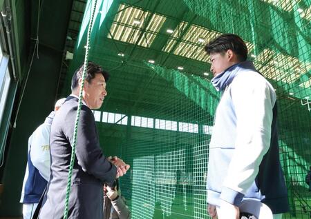 ２軍で調整中のヤクルト・村上　第３クール中に１軍合流も　回復は順調「大丈夫、元気です」