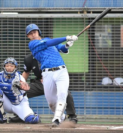 　１回、３者連続となる本塁打を放つＤｅＮＡ・松尾