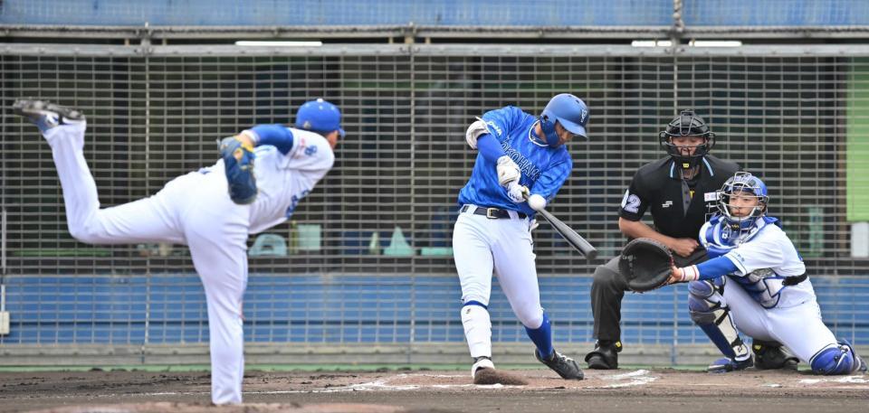 　１回、２者連続となる本塁打を放つＤｅＮＡ・森敬