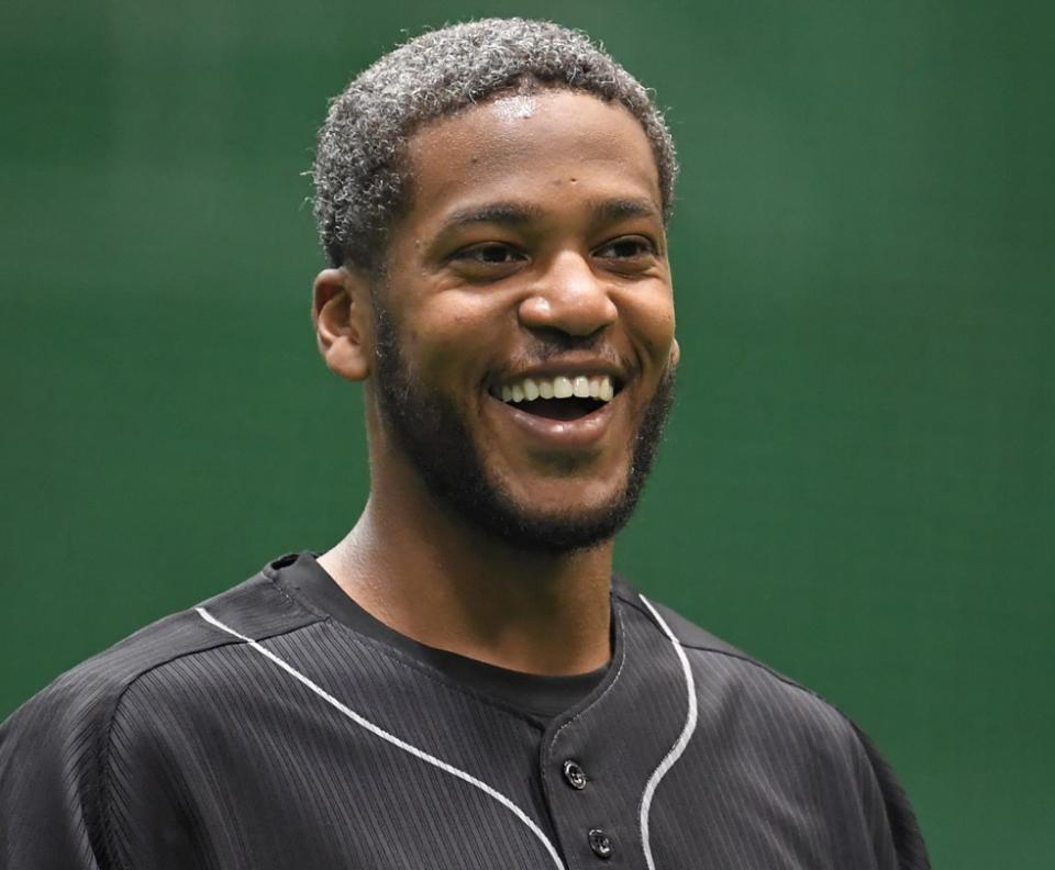 　アダム・ウォーカー