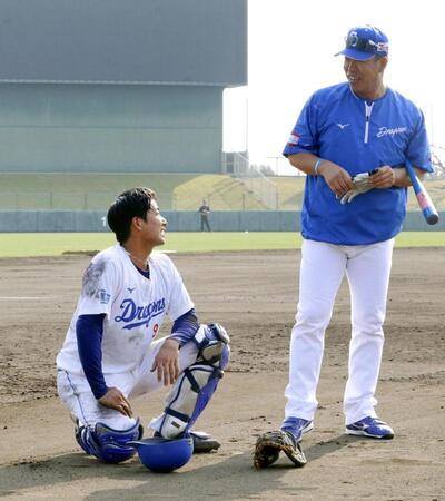 ソフトボール界レジェンド宇津木妙子さん 中日・井上監督に金言「アメとムチの使い方は大事」