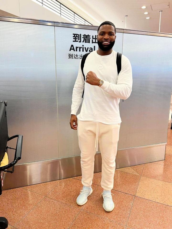 　来日したロッテのポランコ（球団提供）