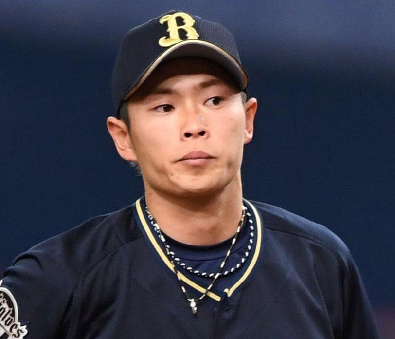 　オリックス・山岡