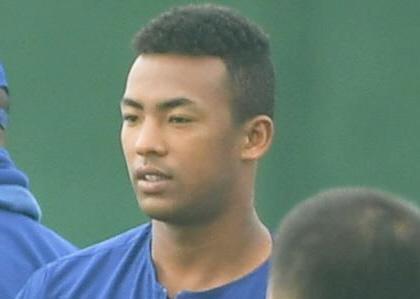 【写真】大物歌手の中日キャンプ電撃訪問に驚き