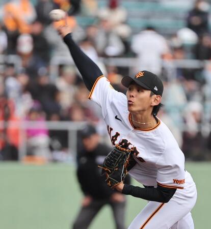 　ロッテ戦に登板した泉