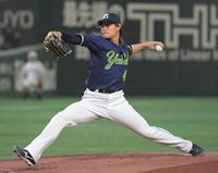 　巨人打線を相手に力投する高橋奎（撮影・佐藤厚）