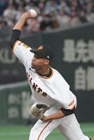 　９回表に登板したマルティネス（撮影・佐藤厚）