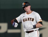 　２回、二塁打を放ったキャベッジ