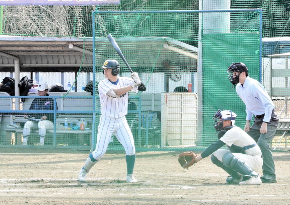 　ＤＨで２安打を放った健大高崎・佐藤龍