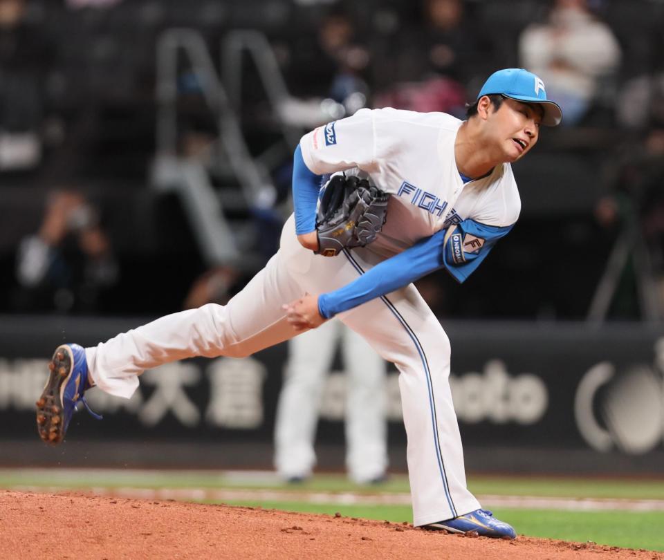 　５回から登板した松浦（撮影・中島達哉）