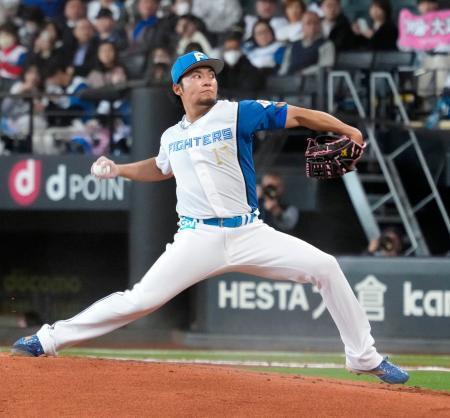 日１-０中（９日）　伊藤が３回で５奪三振