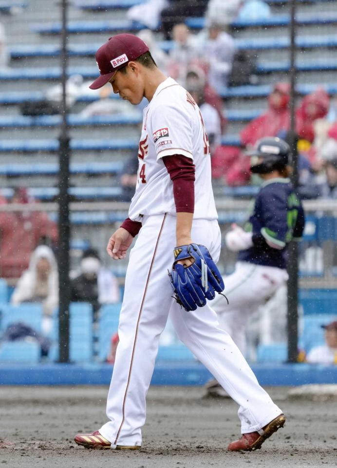 　５回、浜田（奥）に適時打を許した則本