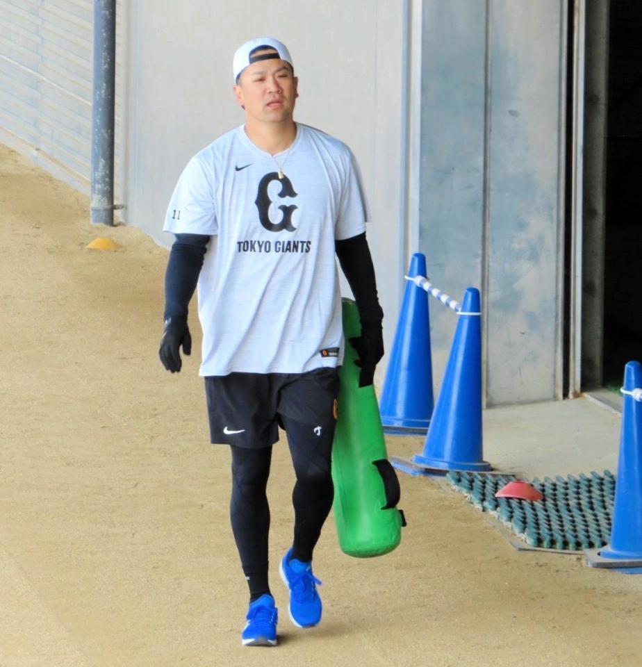 　調整する田中将