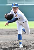 　３回、力投する聖光学院・大嶋哲平（撮影・今井雅貴）