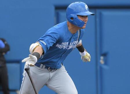 日本ハム・清宮幸太郎が豪快１号先制ソロ　８年目で自身初の開幕弾　新庄監督と小指タッチで喜び　西武・今井の１５１キロ打ち砕く