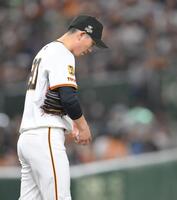 　５回、赤羽に先制打を浴びた戸郷（撮影・伊藤笙子）