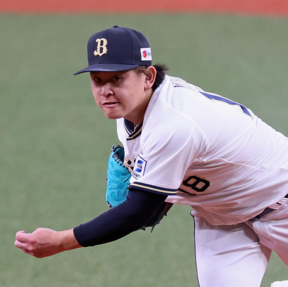 　楽天打線を相手に力投する宮城（撮影・立川洋一郎）