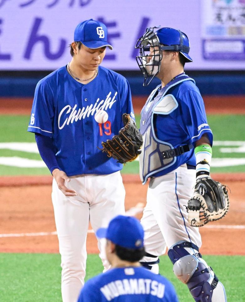 　２回、追加点を許した高橋宏。捕手は木下