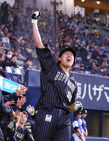 岸田オリックスが新打線で快勝　開幕カード勝ち越し　１６安打６得点、４番を除きガラリと組み替え奏功