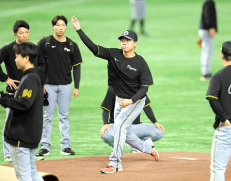 【スタメン】今季初の伝統の一戦は戸郷と村上の投げ合い 3連敗中の阪神は連勝中の首位・巨人に勝って連敗を止められるか