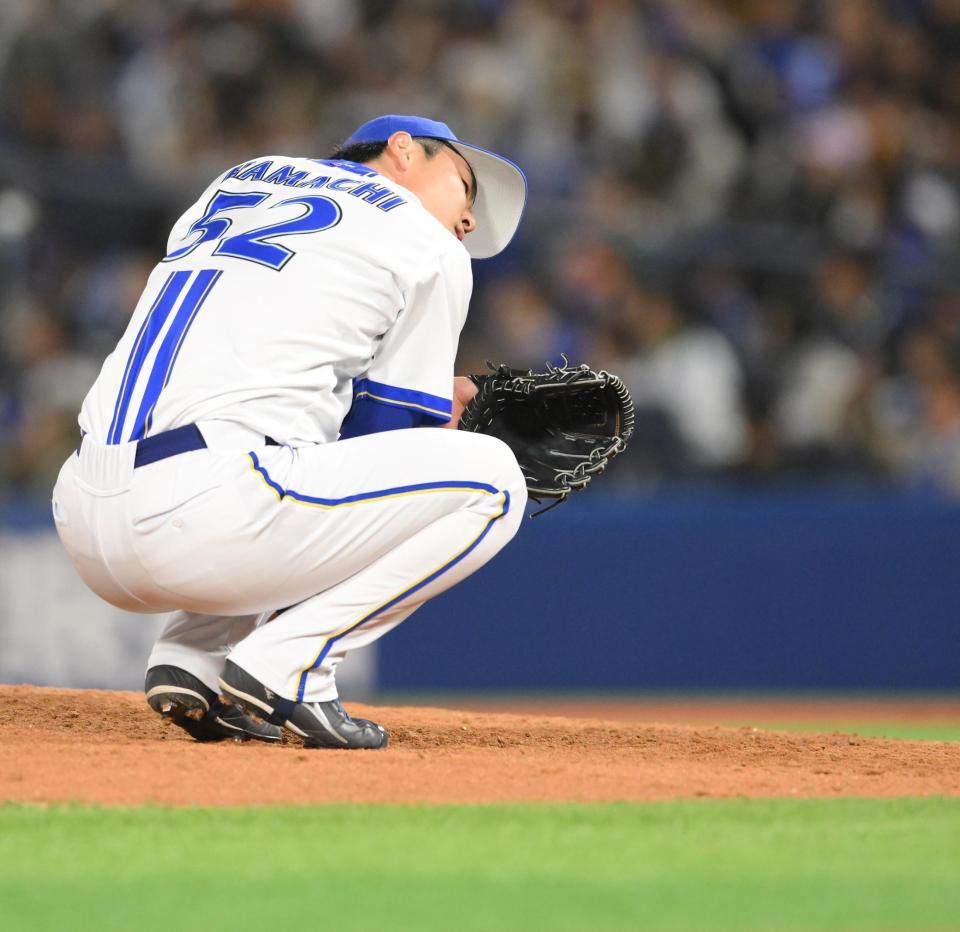 　７回、キャベッジにこの回二本目となるソロを浴びた浜地（撮影・伊藤笙子）