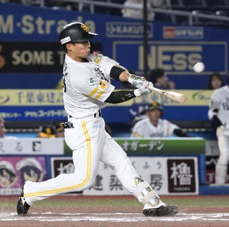 ロ４-５ソ（１１日）　ソフトバンクが４連勝