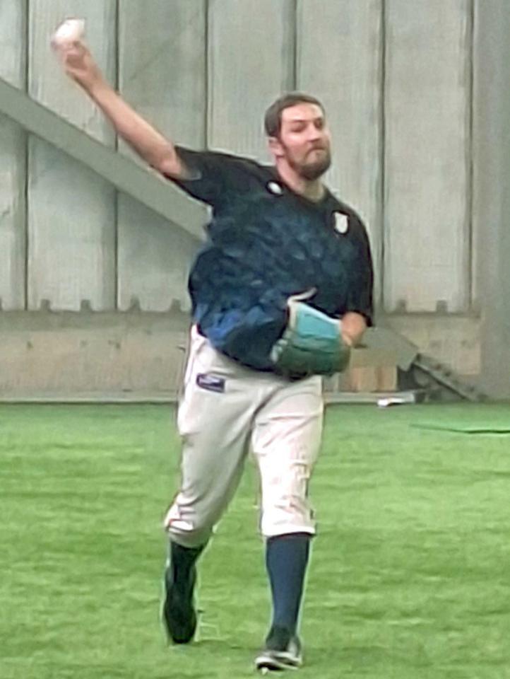 　登板へ向け調整するバウアー