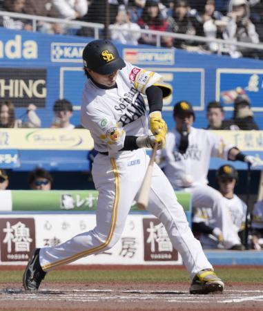 ロ０-８ソ（１２日）　ソフトバンク、５連勝で勝率５割