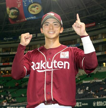 　インタビューを終え笑顔を見せる宗山