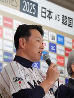 　韓国戦への意気込みを語る侍ジャパン・井端監督（撮影・吉澤敬太）