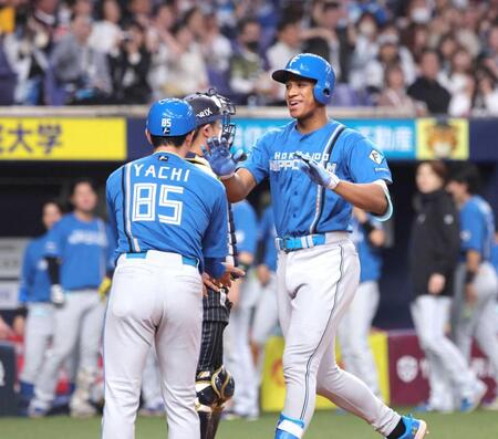 日本ハム 新庄監督の「勘ピューター狂わせる」万波がV弾 首位オリから今季初星「今日は当たりました」