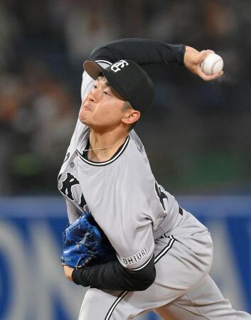 　６番手で登板した戸田（撮影・伊藤笙子）