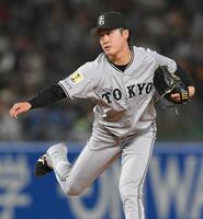 　３番手で登板した西舘（撮影・伊藤笙子）