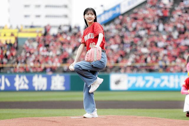 乃木坂46 久保史緒里 楽天ユニフォーム いいね不要 久保史緒里 楽天