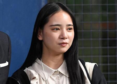 【写真】一瞬宮城やん！宮城の妹がめちゃ美フォーム！すんげえ球投げそう