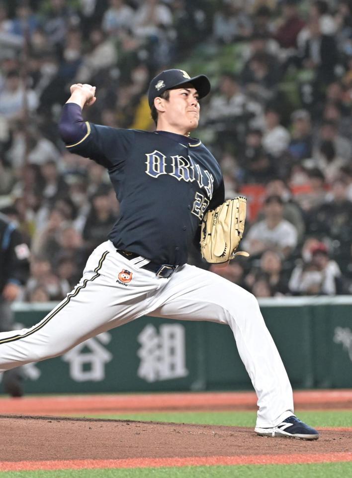 　力投する九里（撮影・持木克友）