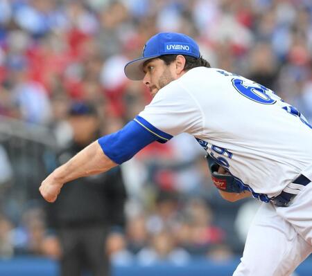 　力投する先発のケイ（撮影・伊藤笙子）