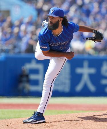 　ヤクルト戦に先発したＤｅＮＡのジャクソン＝神宮