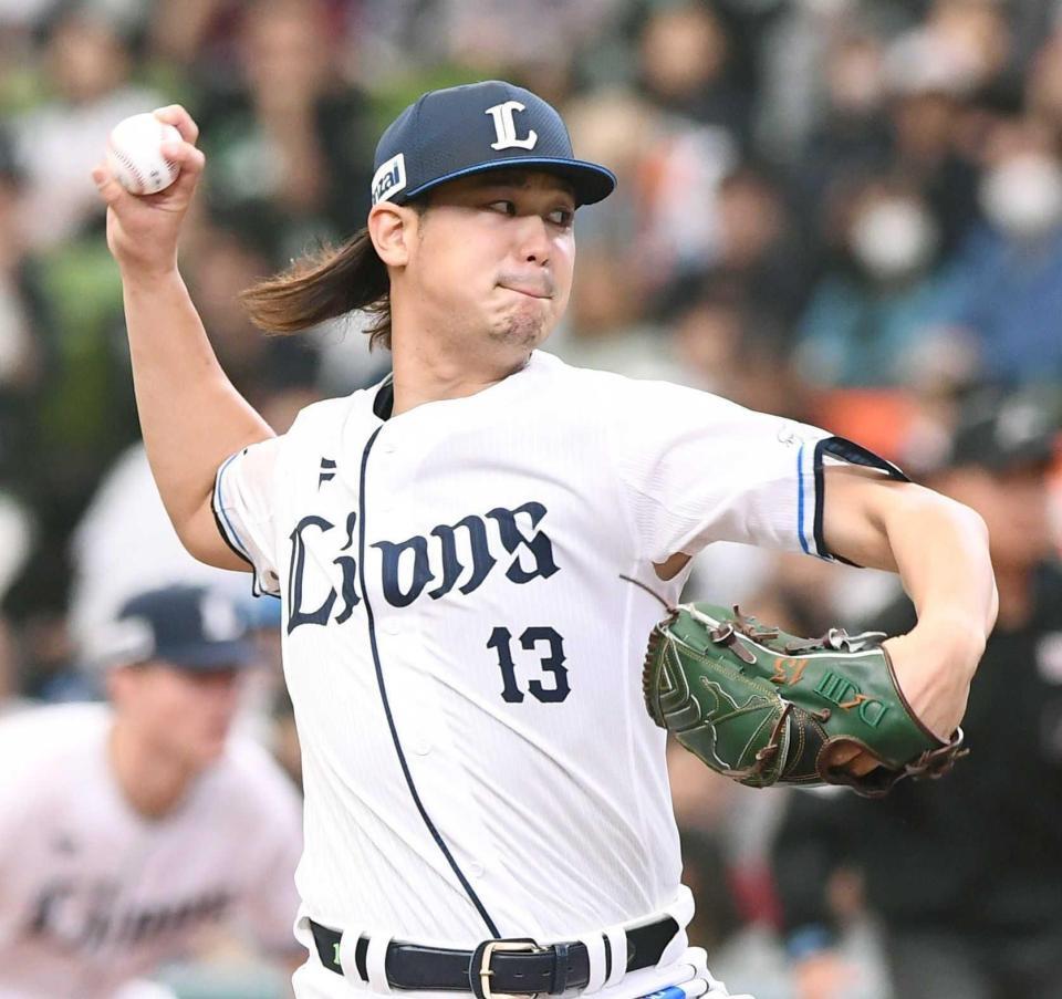 　６回を無失点に抑える高橋（撮影・園田高夫）