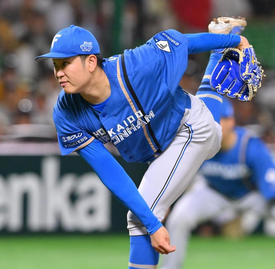 　力投する先発の古林（撮影・西田忠信）