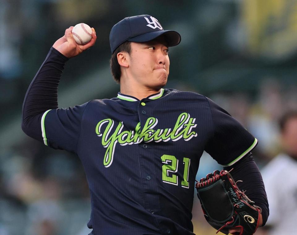 　先発し投げ込む吉村（撮影・田中太一）