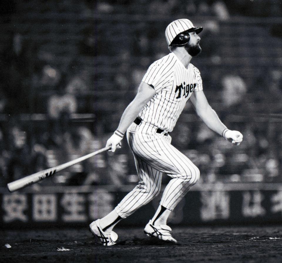 最終打率を３割８分９厘とし、プロ野球記録を樹立したランディ・バース（１９８６年１０月）