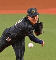 　力投する先発の東（撮影・西田忠信）