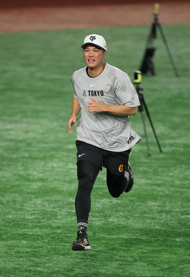 　１軍に合流した坂本（撮影・金田祐二）