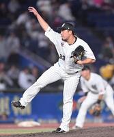 　５回途中から登板し１回１／３をピシャリと抑えた八木（撮影・開出牧）