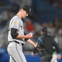 ８回、内山に２者連続となる左越えソロを浴びたケラー（撮影・伊藤笙子）