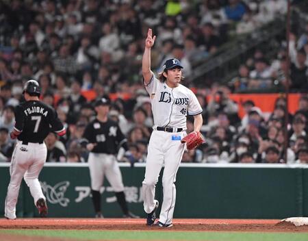 西武３連勝！エース今井がまた圧巻投球　７回無失点１０Ｋで防御率０・５１　ネビンが満塁弾