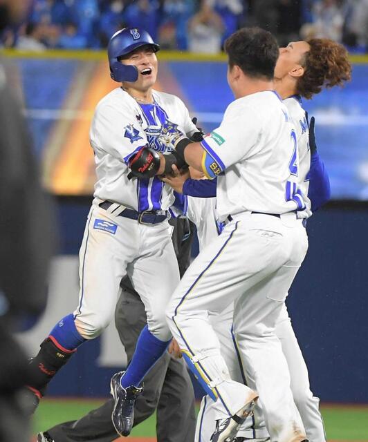 DeNA・林が涙のサヨナラ打 観戦の「ばあちゃんが最後って