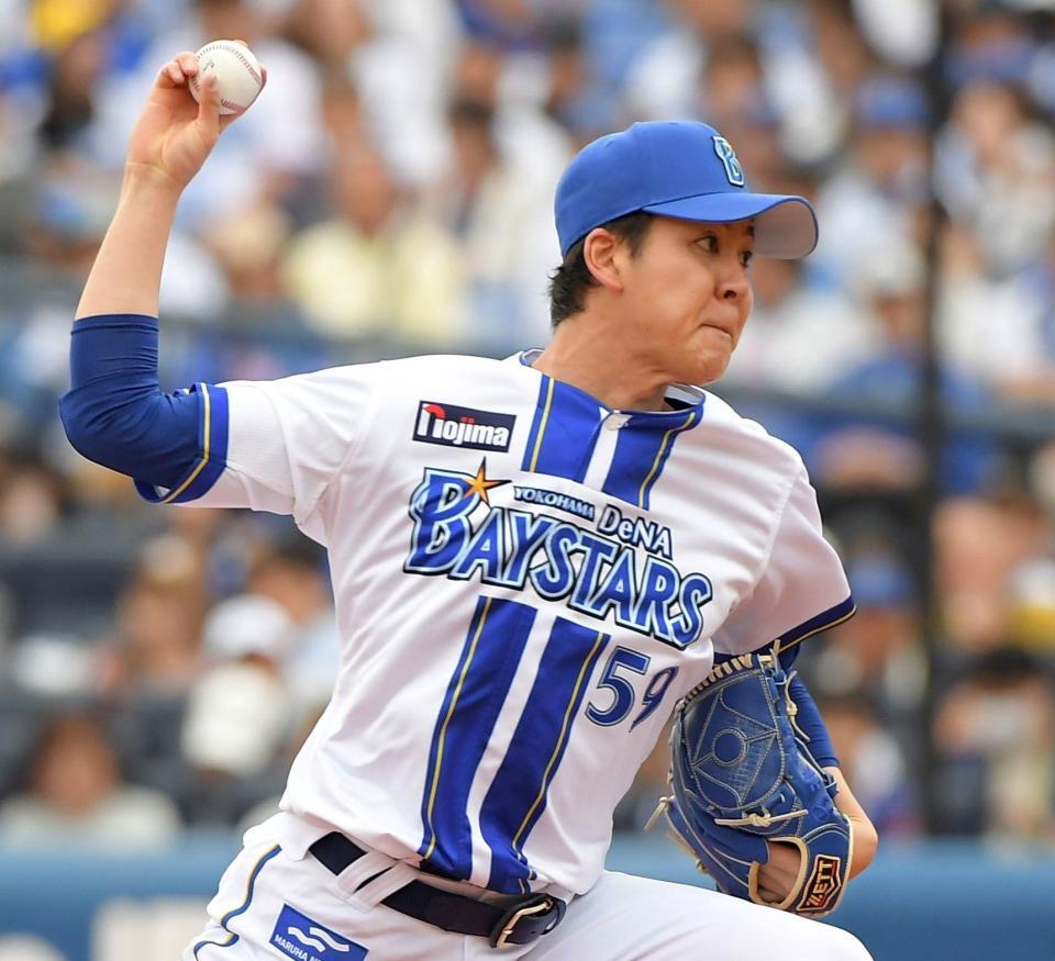 　広島打線に立ち向かう平良（撮影・佐藤厚）